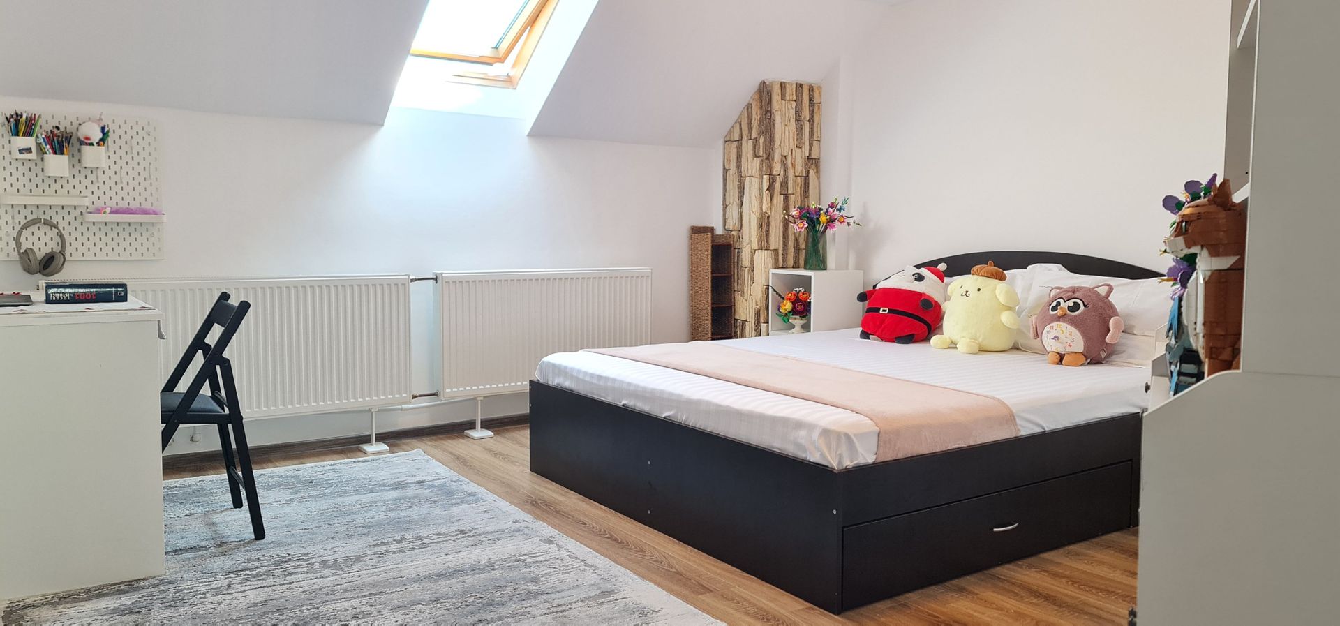 Casa individuala 3 camere mobilata utilata Tarlungeni - Poză 15