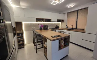 Vilă  cu mansardă, piscină și design modern – Tunari - Poză 13