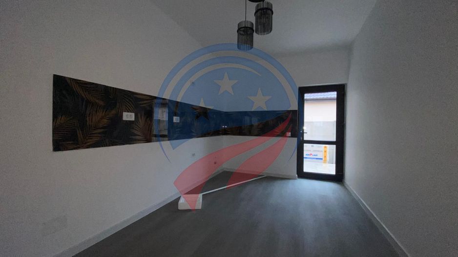 CASA PARTER FINALIZATA ZONA DAMILA - Poză 2