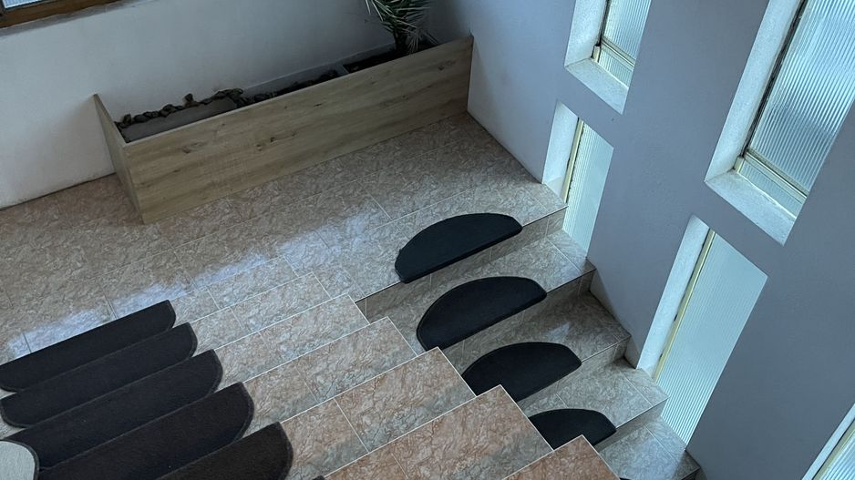 Casa S+P+E+M | 605 mp utili | 10 camere | 3 bucatarii | 4 bai | 3 terase | Garaj - Poză 40