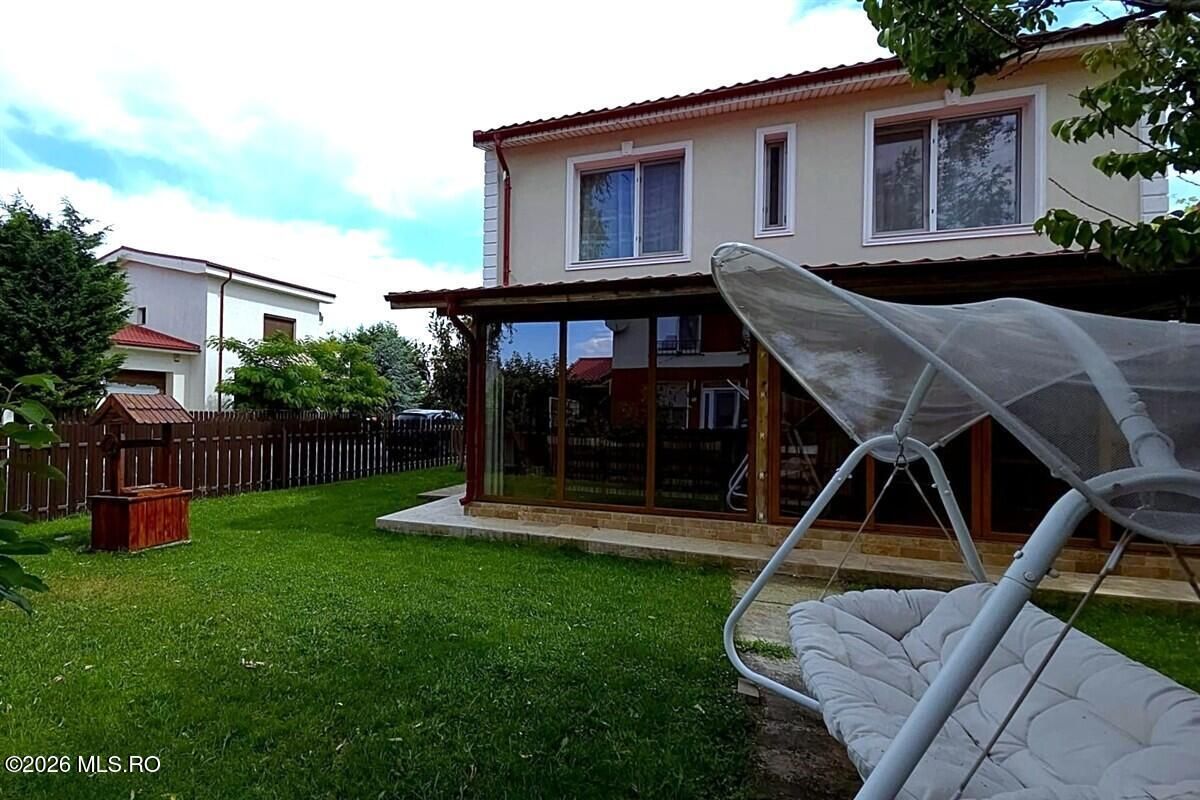 Cumpana - Del Sole, Str. Padova 4, vila P+M, teren pe colt de 397 mp! - Poză 2