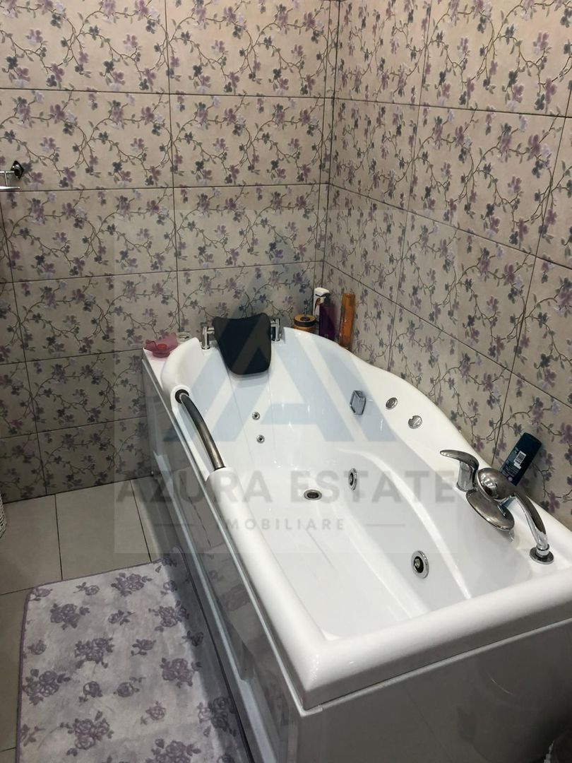 Case moderne x 2 cu 315 mp utili impreuna si teren 500 mp in Terezian - Poză 13