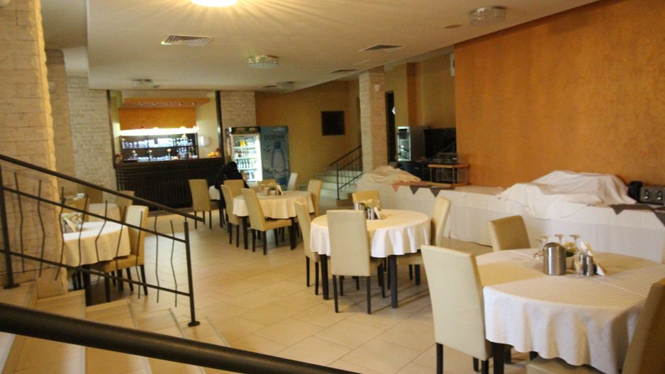 Spațiu de birouri  / Hotel - Poză 6