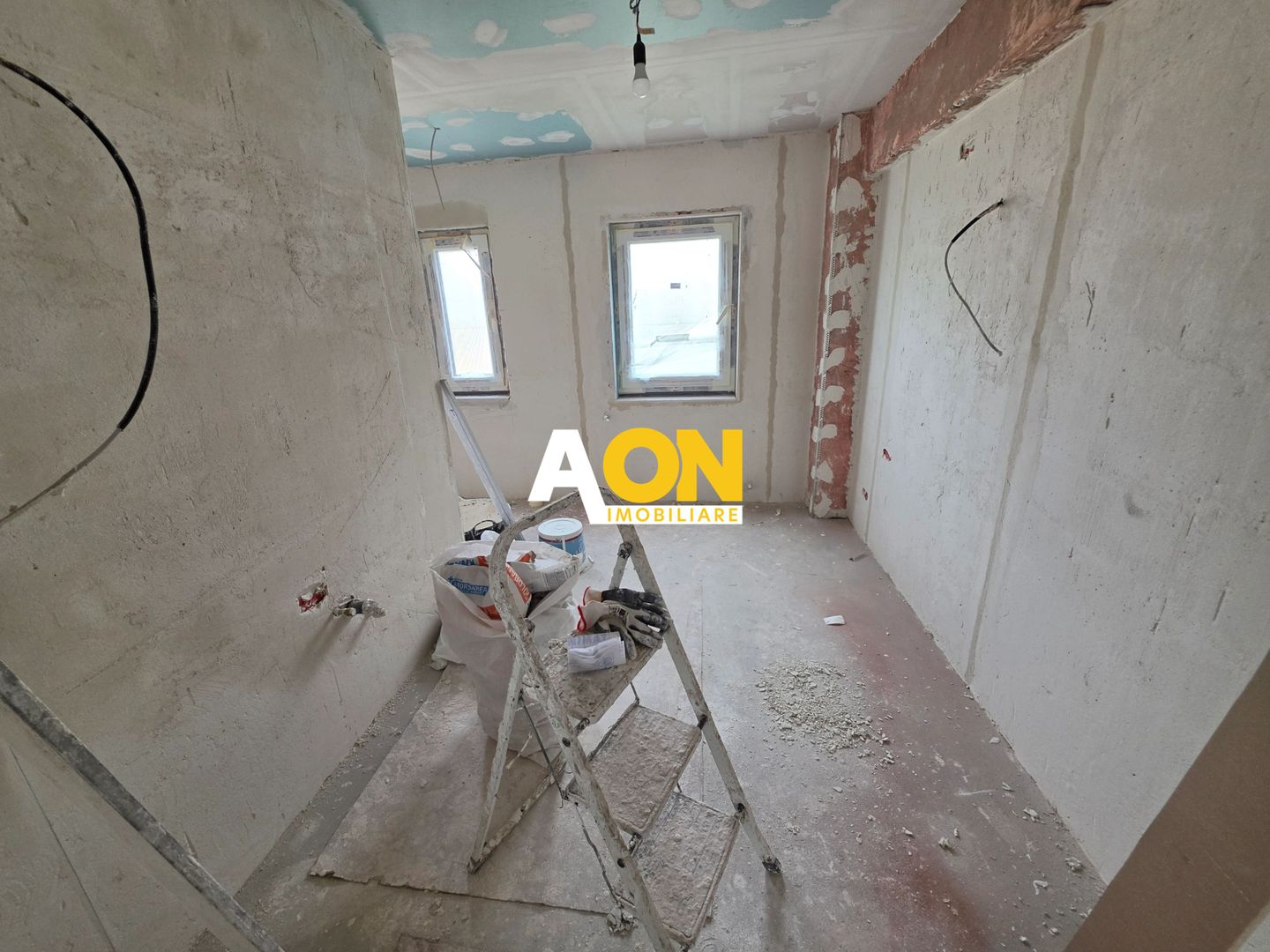 Apartament 3 Camere Decomandat, Etaj 1, Zona Centru - Poză 7