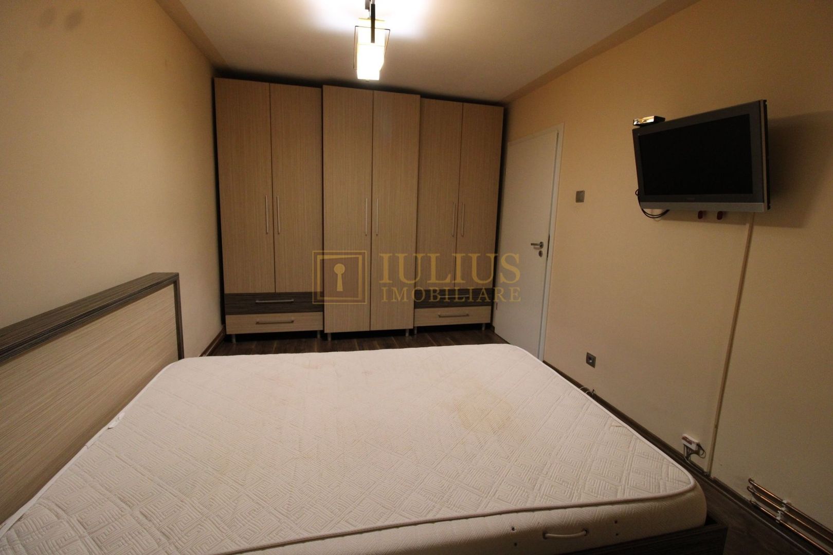 Complex, 3 camere, centrala proprie, aer condiționat. - Poză 4