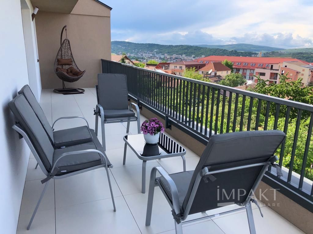 Apartament 3 camere aflat la 2 pași de UMF! Disponibil din 1 August - Poză 2