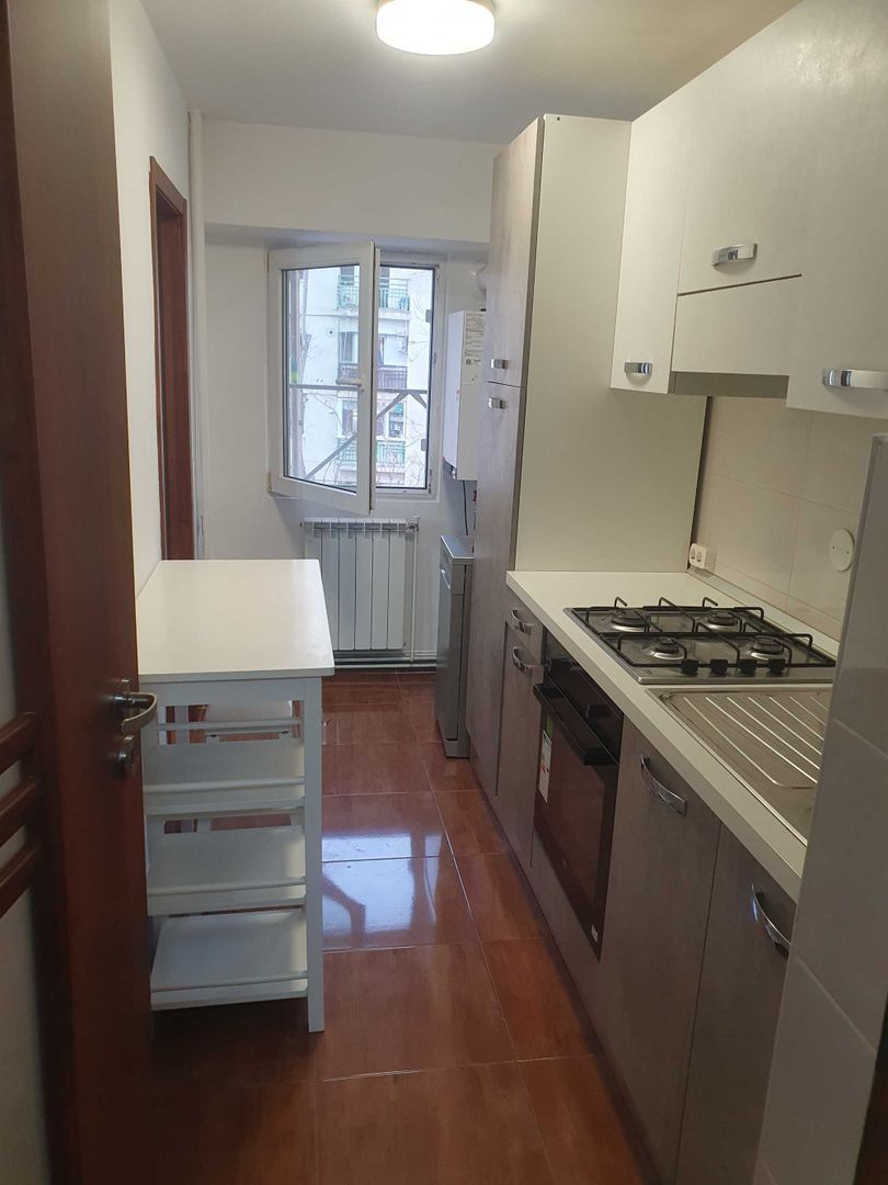 Închiriere garsonieră Mircea Voda adiacent - Poză 3