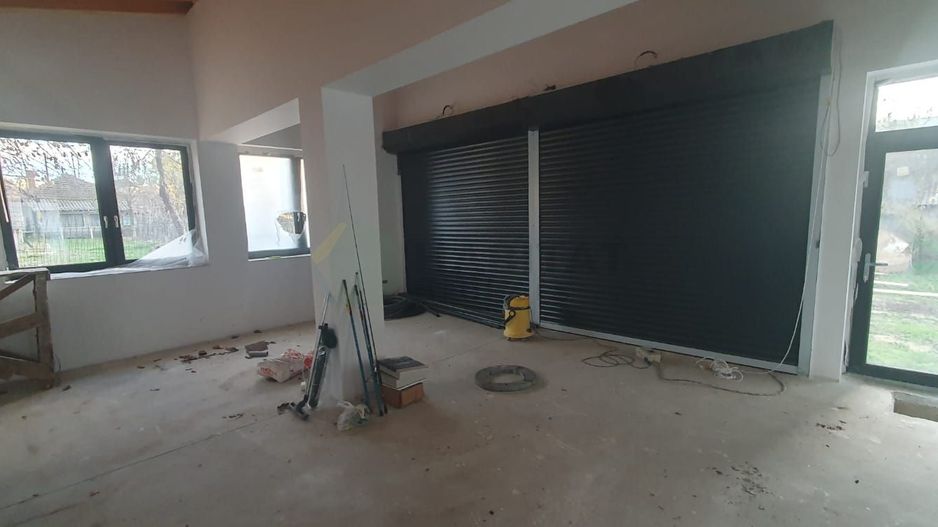 Vilă Spațioasă cu Vedere Superbă la Lac – Ghermănești Confort, Eleganță și Intim - Poză 5