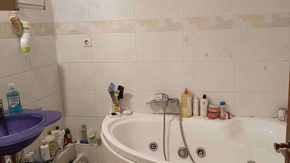 Apartament 3 camere zona Bd. Chisinau - Club Miramar - Poză 3