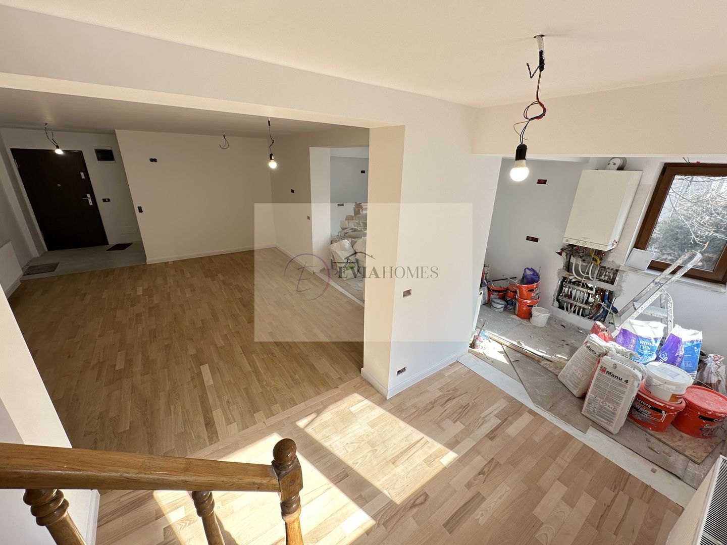 4 camere/ 2 bai / 119 mp/ parcare in curte / zona strazii Bucuresti - Poză 5