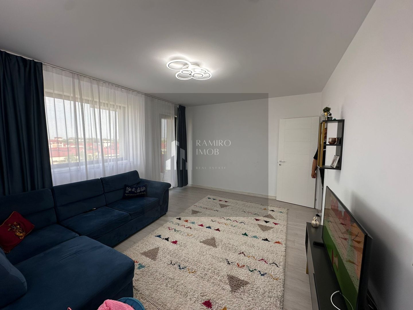 Apartament 2 camere  decomandat 67mp bloc nou Hills Splai - Poză 4