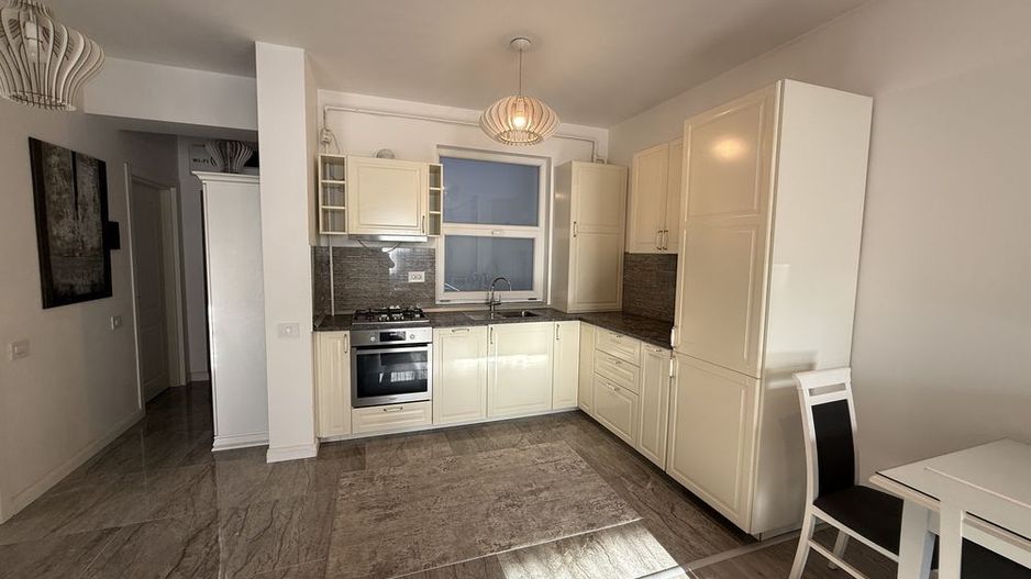 Inchiriere apartament 2 camere in zona Pipera, loc de parcare inclus - Poză 5