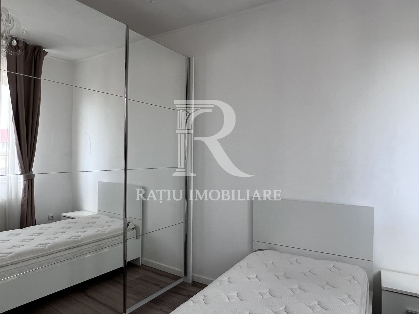Apartament cu 3 Camere | Dormitor Matrimonial | Luceafărul | Oradea - Poză 14