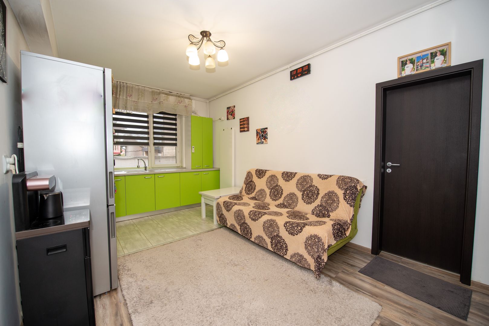 Apartament modern cu 3 camere, bloc nou 2017 I Rahova - Poză 2