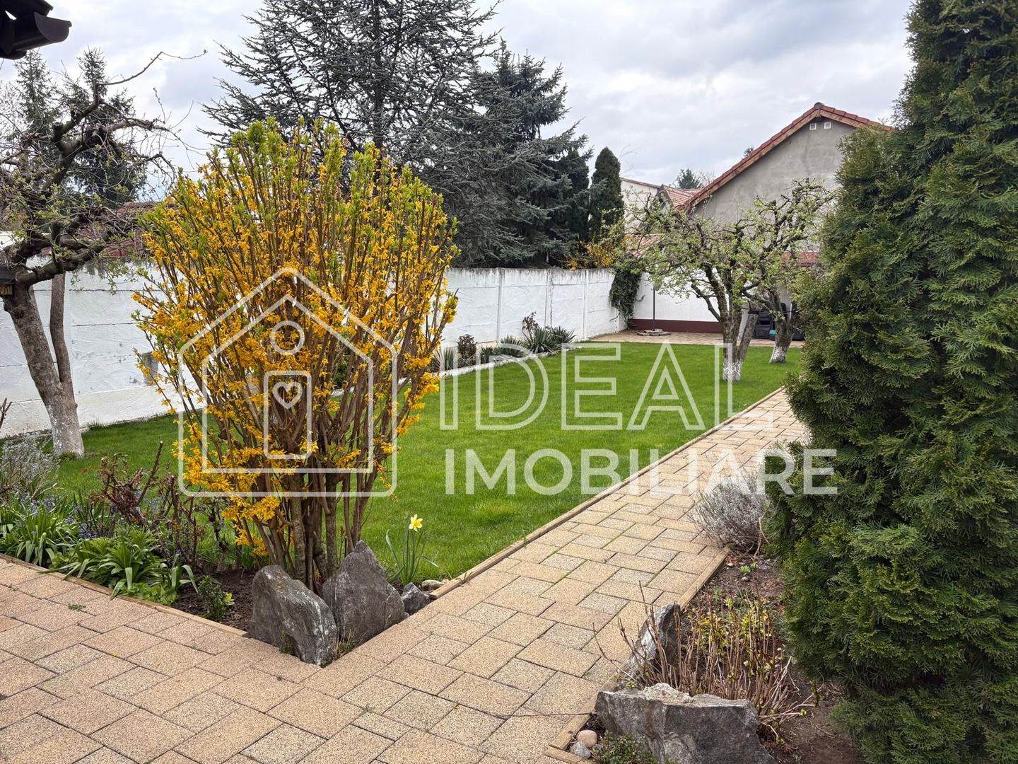 Casa Individuala cu 4 camere si 450 mp de curte, in Valea Aurie - Poză 14