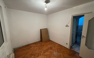 Apartament de 3 camere, 51 mp, Zona Godeanu - Poză 4