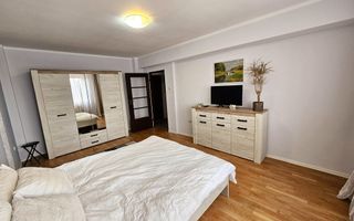 Apartament 2 camere, decomandat, mobilat, utilat, etaj 2, Centru - Poză 2