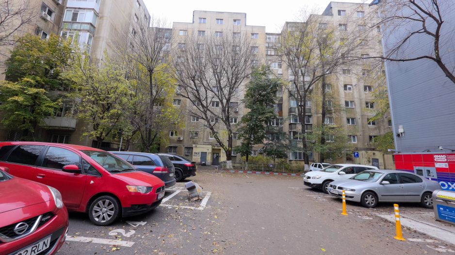 Apartament 3 camere Metrou Gorjului-Dezrobirii - Poză 1