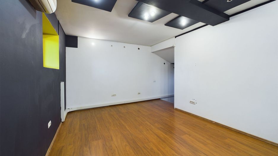 Spațiu ultracentral de închiriat - Poză 6