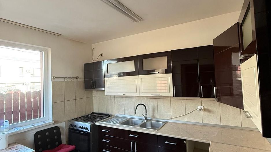 Apartament in vila Tunari, Lidl - Poză 4