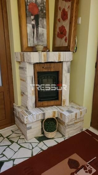 Etaj Vila - zona Trocadero (intrare separata) - Poză 3