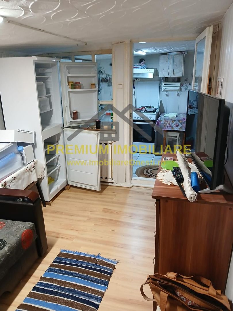 Casă 5 camere, 137 mp utili, 960 mp teren, 10 km de Onești - Poză 7