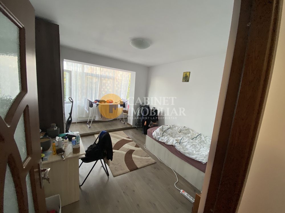Liceul Racovita - 3 Camere Decomandat - Modeul de 65 mp - Poză 1