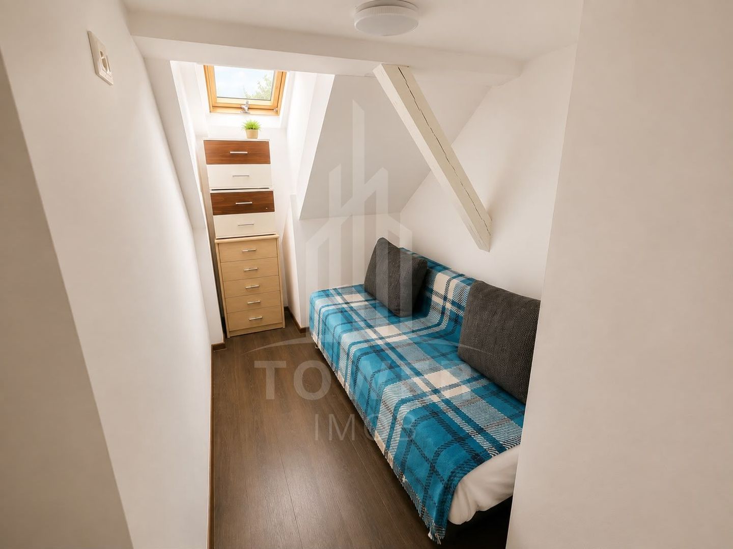 Apartament de închiriat cu 2 camere și mansardă – Cisnădie - Poză 8