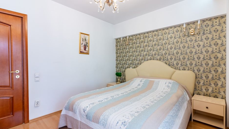 Apartament spatios 3 camere,  P-ta Unirii/ Sf Vineri - Poză 5