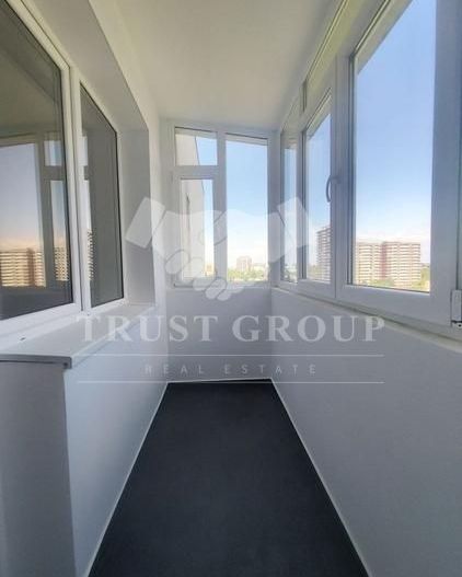 Apartament 3 camere 1 Mai | Imobil 1970 - Poză 8