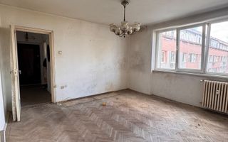 VANZARE 3 CAMERE | PIATA IANCULUI | SEMIDECOMANDAT - Poză 1