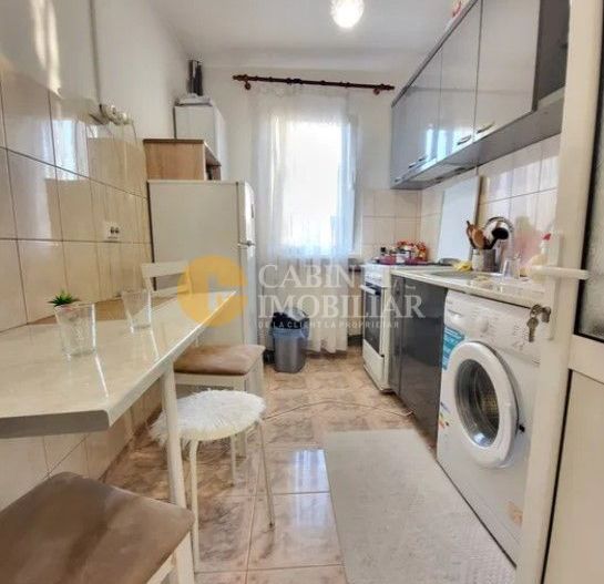 Etaj 3  Apartament cu 2 camere - bloc fara risc - Mobilat/utilat - Podu Ros - Poză 6
