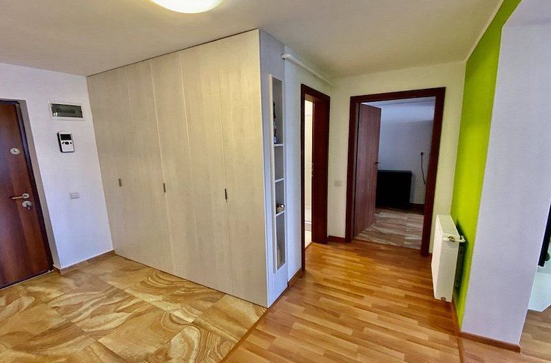 Apartament de inchiriat, zona linistita in cartierul Tractorul. - Poză 5