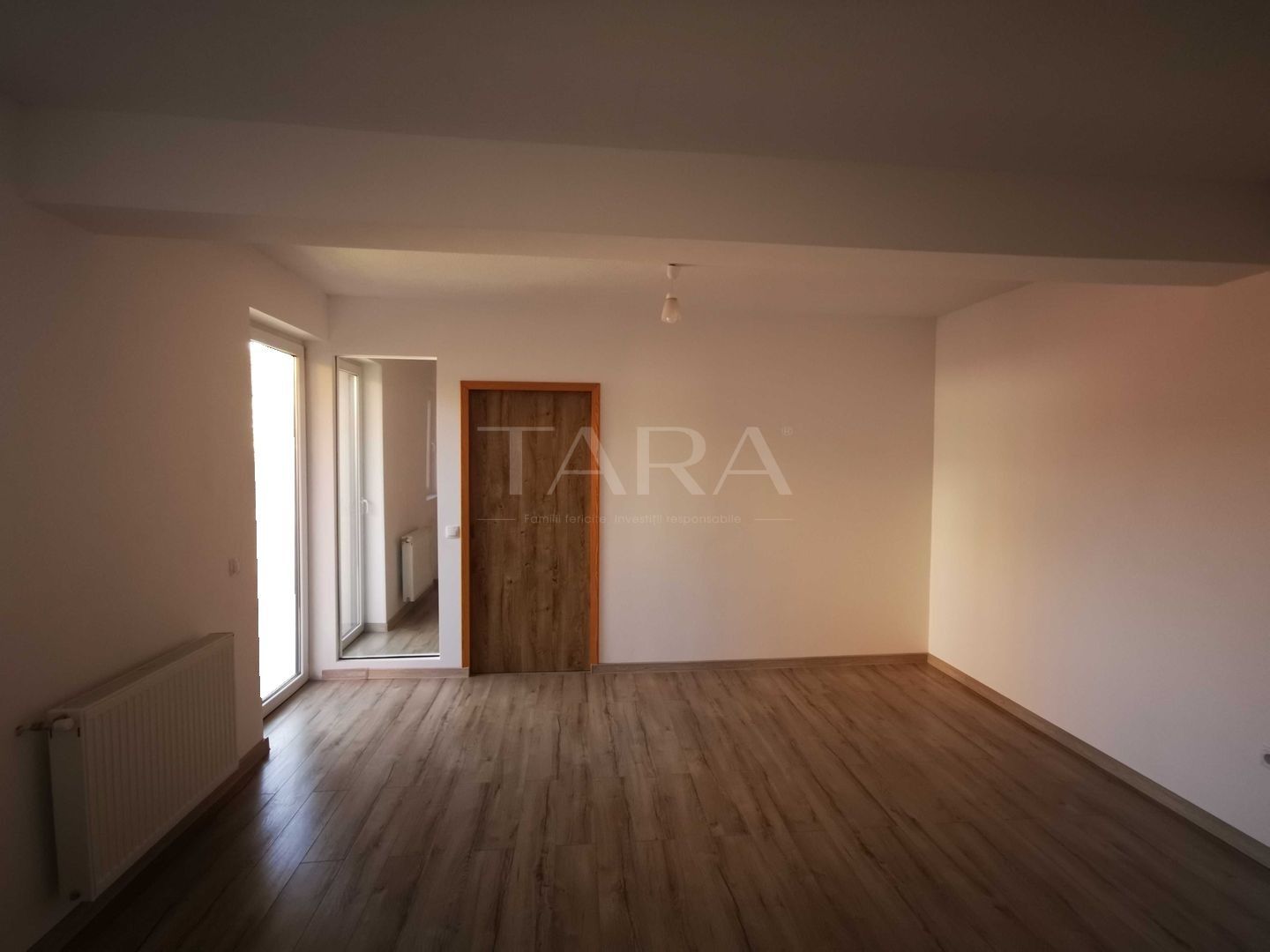 Apartament cu 2 camere în Florești . - Poză 5