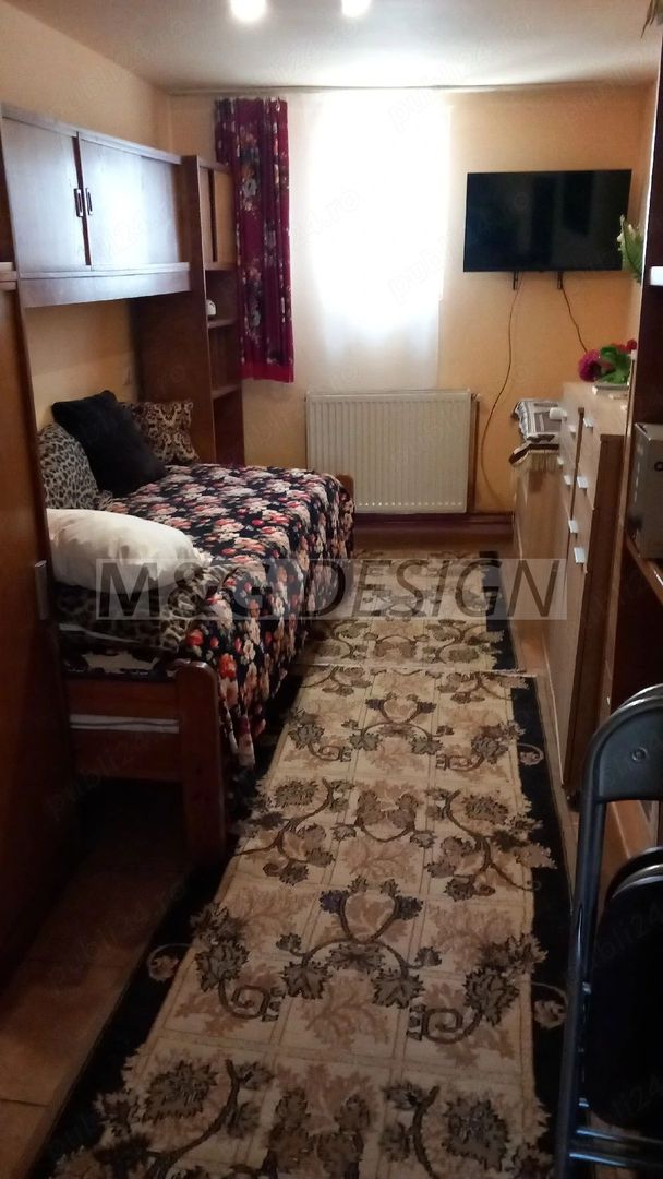 Apartament 2 camere la curte comuna - Poză 2