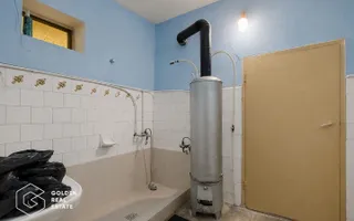 Casa cu teren de 420 mp, localitatea Paulis - Poză 12