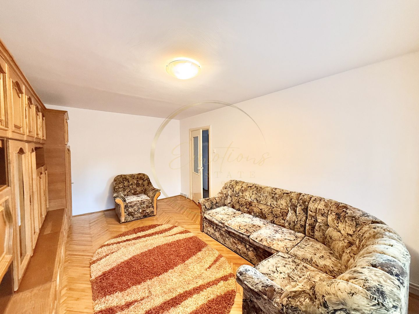 Apartament 3 camere spațios – Confort și accesibilitate, Zona Soarelui - Poză 2