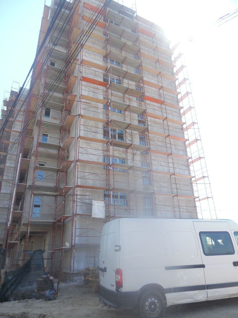 The Building - Pacii - Poză 1