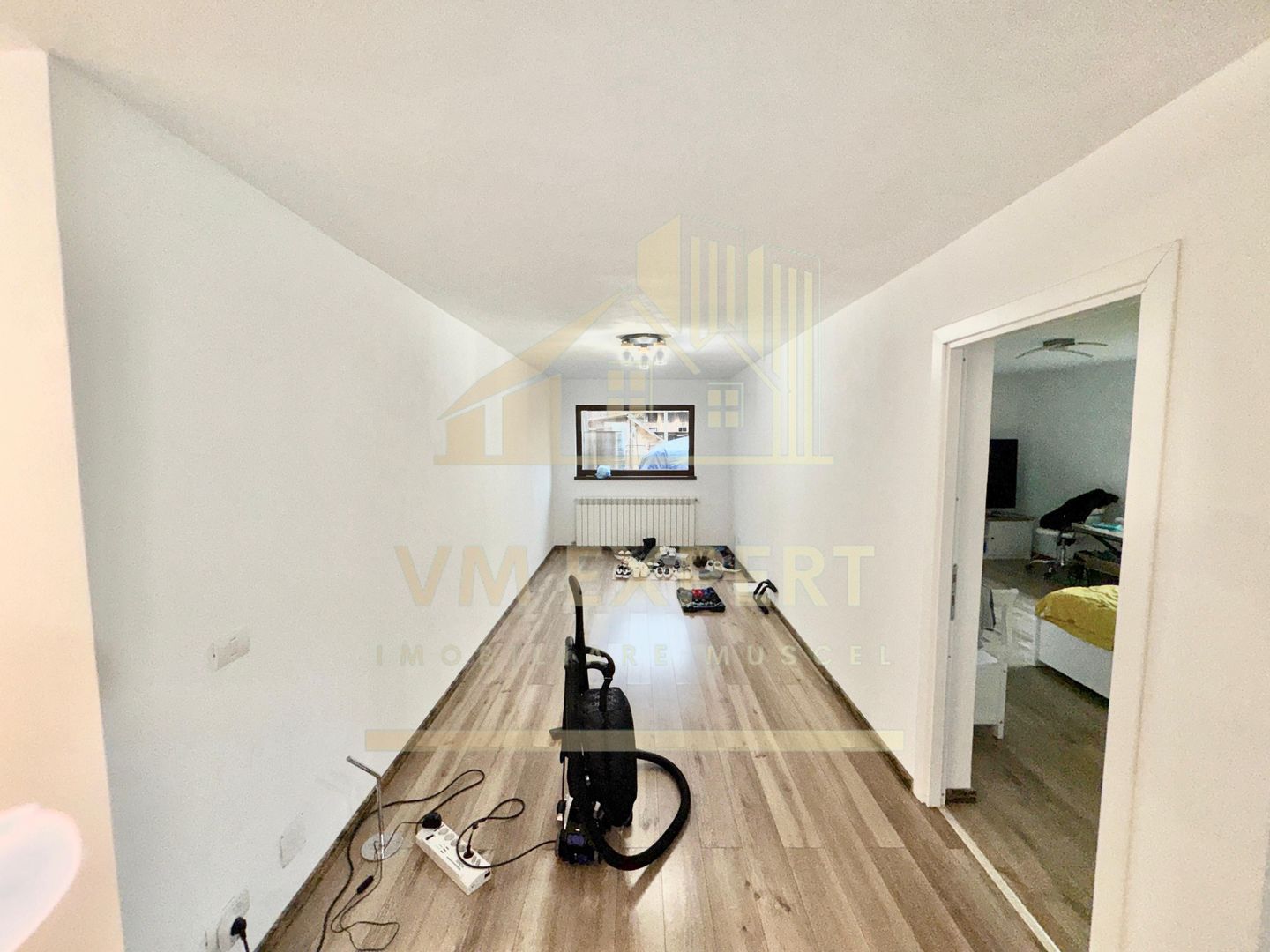 CASĂ 5 CAMERE 252 MP TEREN 1362 MP DRAGOSLAVELE ARGEȘ - Poză 38