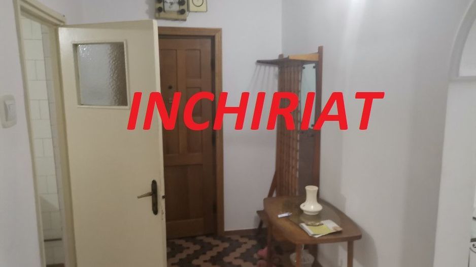Inchiriere apartament 3 camere, Trivale - Poză 1