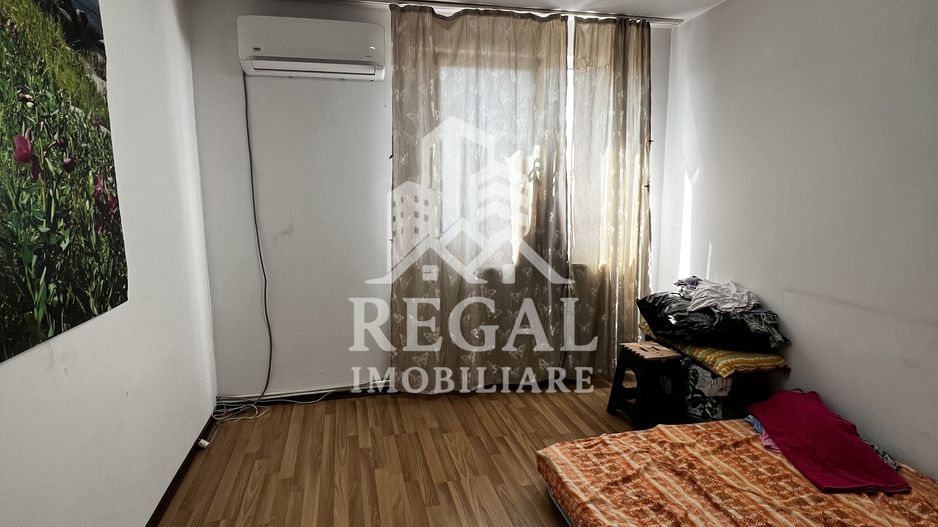 Apartament cu 2 camere de vânzare – Traian Vuia - Poză 2