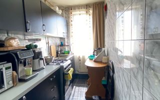 Apartament cu 3 camere, orientare V, zona Garii - Poză 7