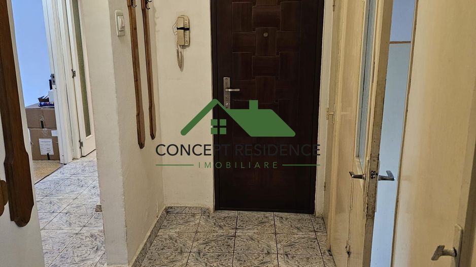 Apartament 4 camere, etaj 1, garaj – Str. Victoriei zona sc. nr. 4 - Poză 10