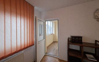 Apartament 4 Camere | 2 bai | 2 balcoane | Pivnita | Central - Poză 11