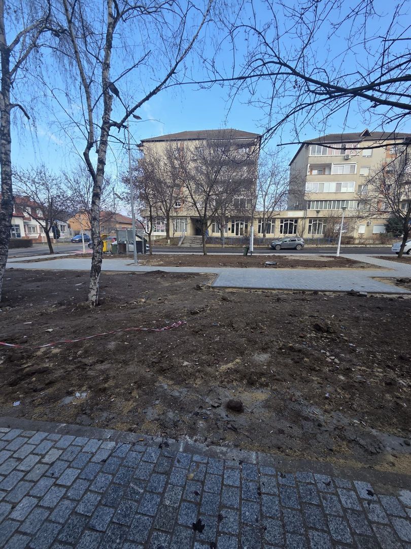 Apartament 2 camere decomandat-zona Spitalul Judetean-139.500 euro neg - Poză 15