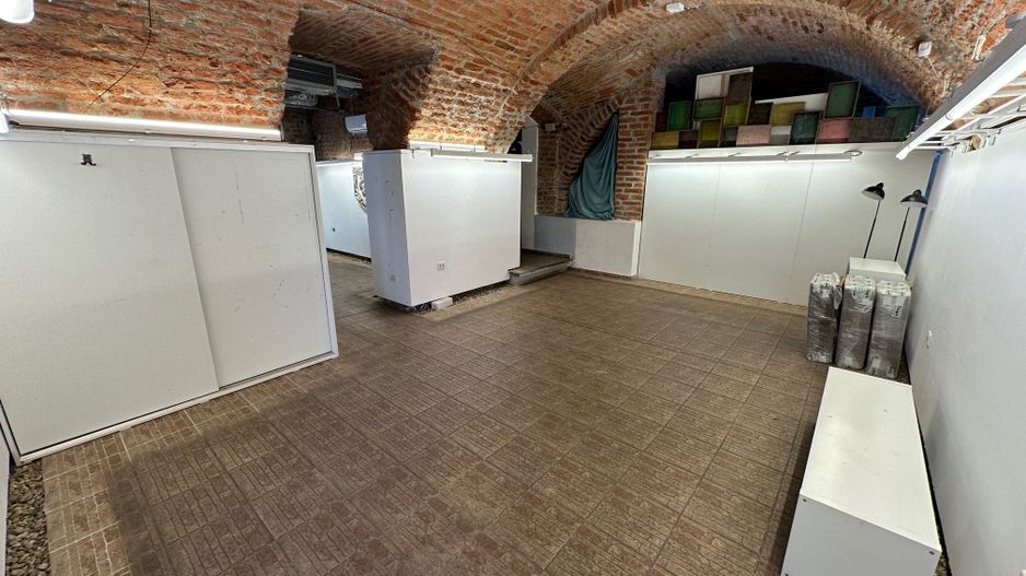 Spatiu comercial în Piața Unirii - 155 mp - Poză 22