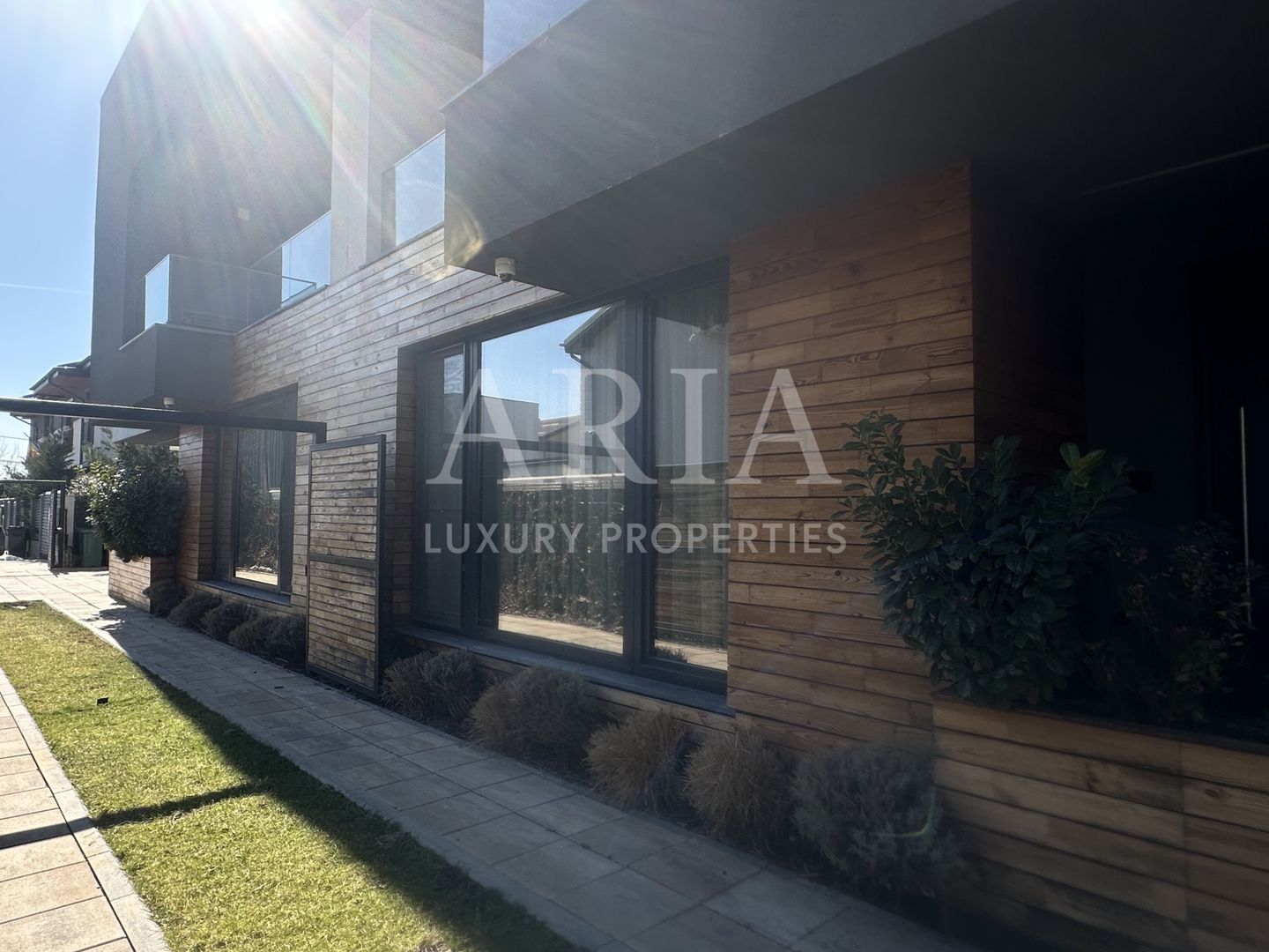 LEMON INTERIOR DESIGN VILLA - Poză 40