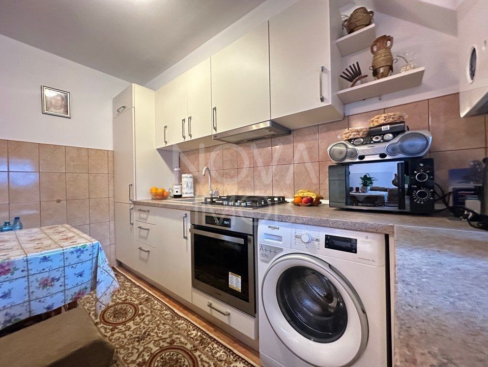 Apartament 3 camere mobilat-utilat - Str. Semaforului - Poză 4