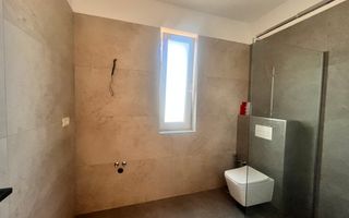 Duplex modern cu 5 camere si curte amenajata I Dumbravita - Poză 11