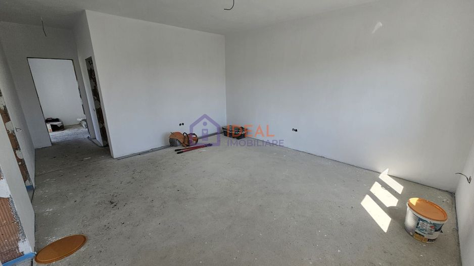 Casa cu 5 camere si vedere panoramica, in Cisnadie - Poză 9